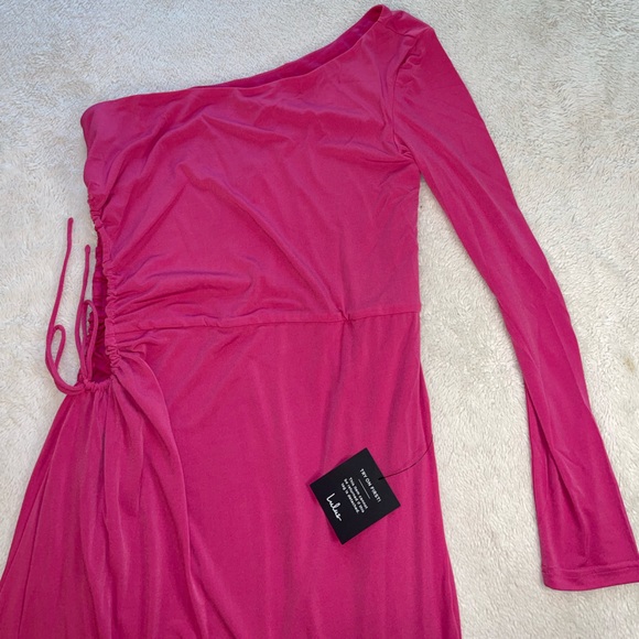 Lulu’s‎ Sweet Flirt Pink Long Sleeve One-Shoulder Cutout Maxi Dress - Picture 4 of 11